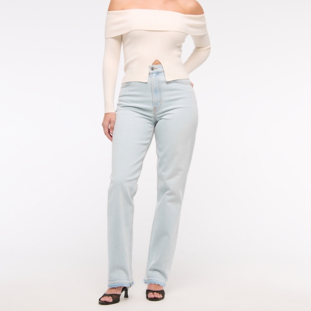Abercrombie & Fitch Curve love Ultra high rise straight jean